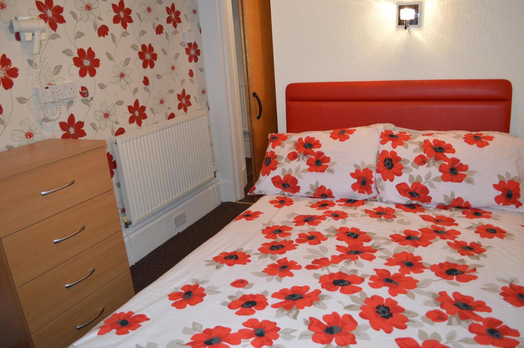Ayrton House Holiday Apartments Blackpool Dış mekan fotoğraf