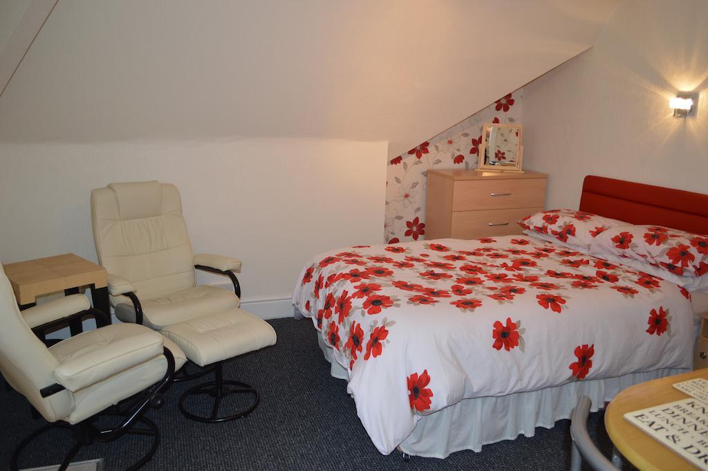 Ayrton House Holiday Apartments Blackpool Oda fotoğraf